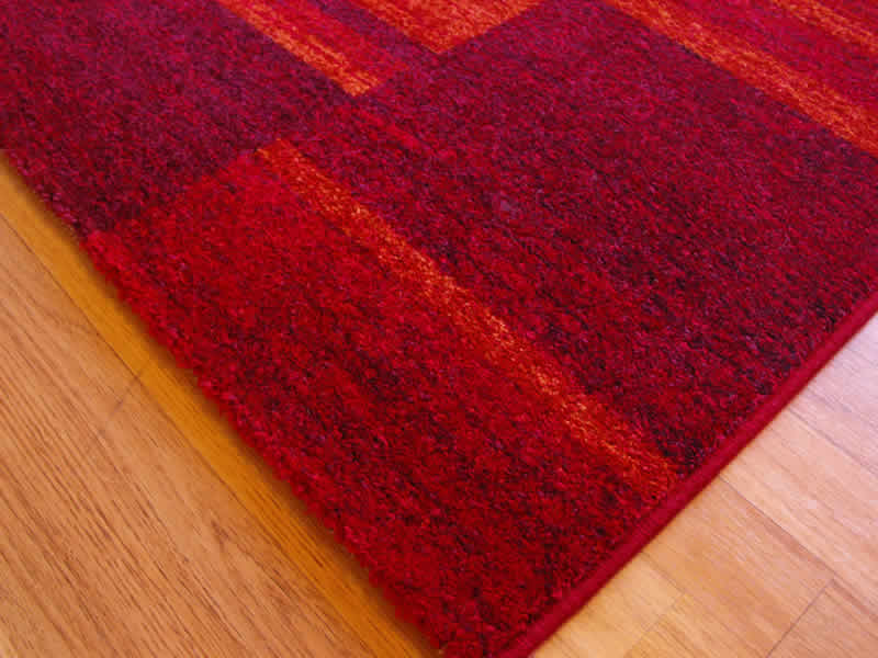 طرح هایی از فرش ماشینی با رنگ بندی قرمز