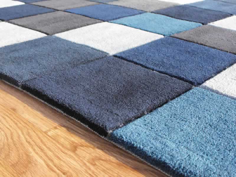 طرح های فرش ماشینی، فرش ماشینی با رنگ بندی آبی و سرمه ای