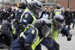 رابطه بی عدالتی اقتصادی در آمریکا با خشونت های پلیس