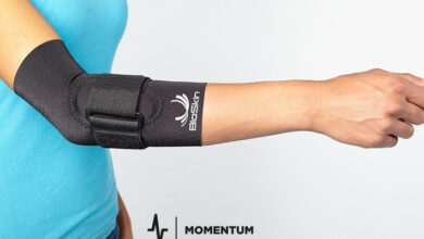 نوار بازوی لرزشی برای یادگیری سرویس تنیس