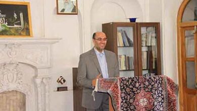 سخنراني رئيس مرکز ملي فرش ايران در پژوهشکده فرش دانشگاه کاشان