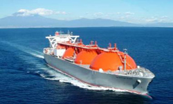 ساخت کارخانه LNG ایران متوقف است