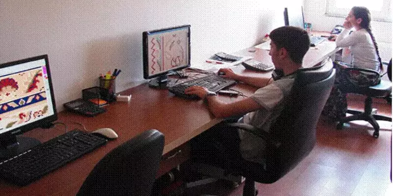 كاربرد كامپيوتر و نرم افزار هاي موجود در طراحی فرش