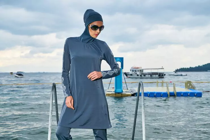 راهنمای جامع برای انتخاب لباس شنای عالی از طرح تا جنس