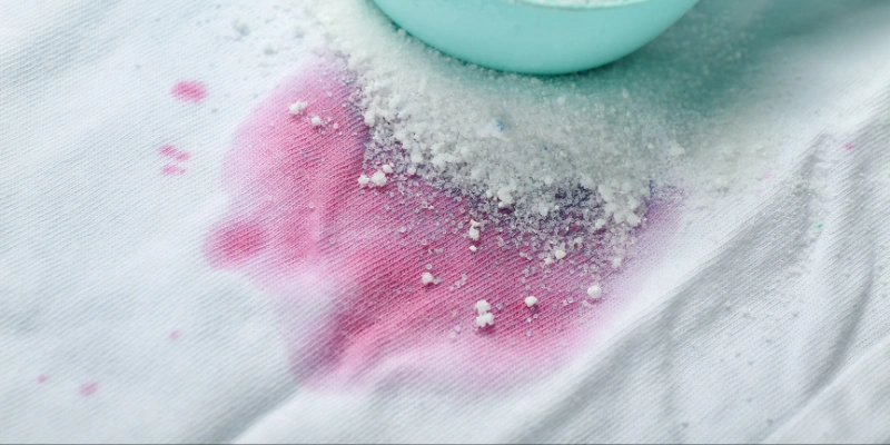 انواع لکه‌ پارچه