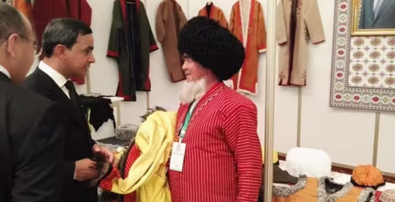 نساجی بین ترکمنستان و ژاپن در توکیو