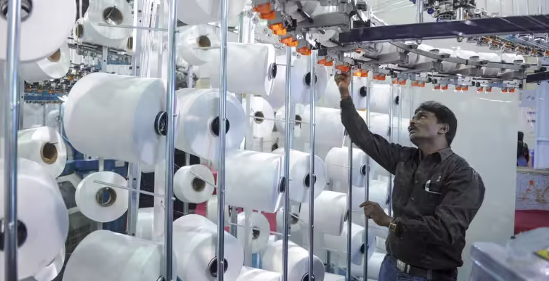 بازسازی کارخانه نساجی مازندران با حمایت هیئت صنایع