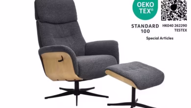 نمای نزدیک از مبلمان تولیدی شرکت Castle Mark با برچسب گواهی OEKO-TEX STANDARD 100 که نشان‌دهنده ایمنی و کیفیت بالای محصول است.