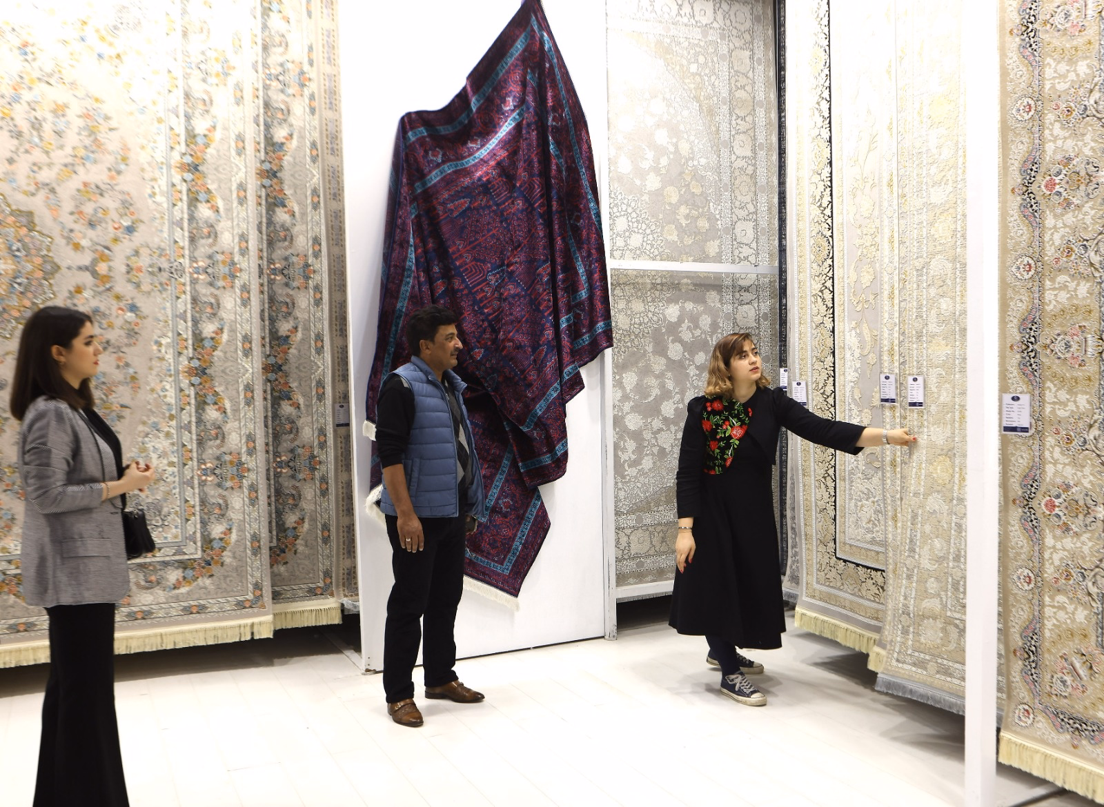 نمایشگاه فرش ICFE و گفت‌وگو با ایلحان ارسوزلو درباره اهداف و استراتژی‌های ICFE 2026 