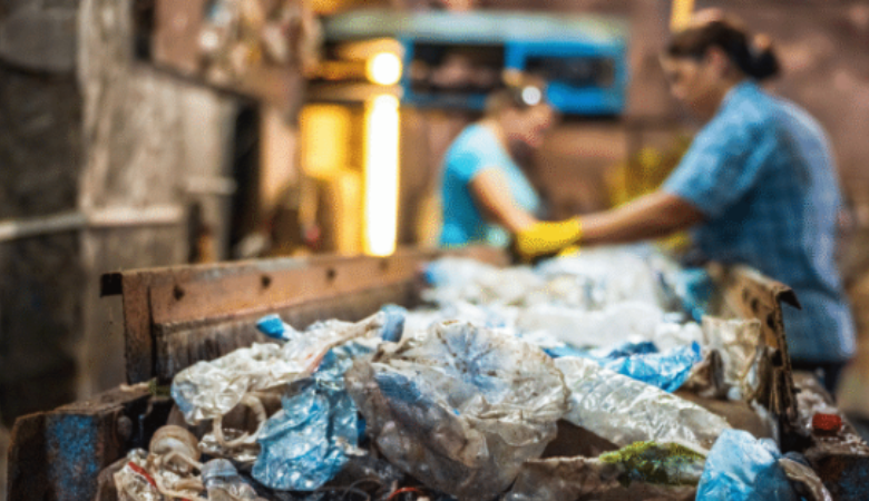 کارخانه بازیافت پلاستیک در اروپا در حال تعطیلی؛ فرصتی برای صنعت ایران