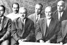 ارباب تفضلی در حال بازدید از کارخانه نساجی کاشان