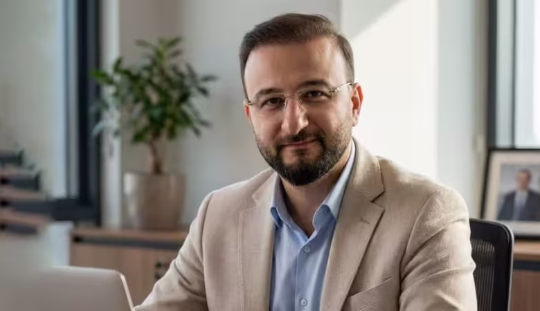 خطوط تولید موکت و کفپوش ظریف مصور در اصفهان با تمرکز بر صادرات و پشتیبانی مالی بانک توسعه صادرات ایران