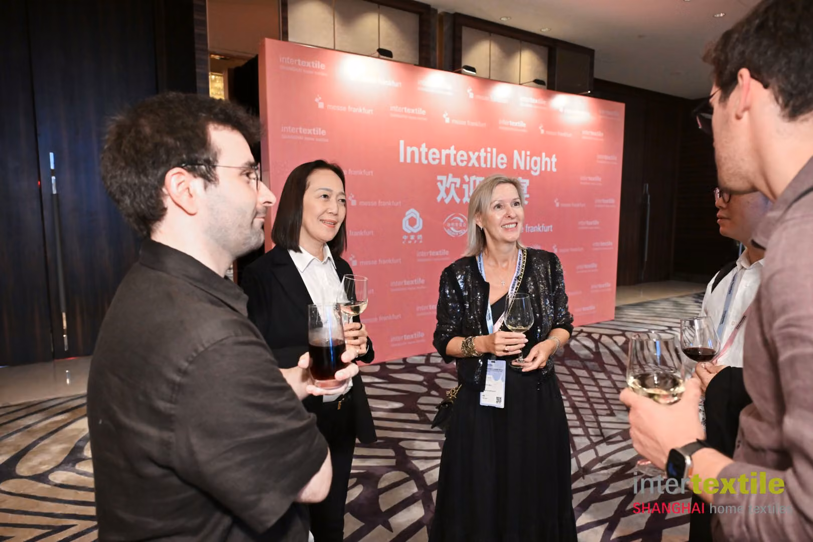 بازدید متخصصان صنعت نساجی از نمایشگاه Intertextile Shanghai